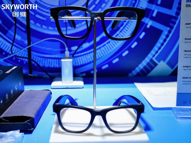 携多品类智慧矩阵亮相第138届广交会开元棋牌网站中国智造的硬核实力:创维(图2) 携多品类智慧矩阵亮相第138届广交会开元棋牌网站中国智造的硬核实力:创维(图2)