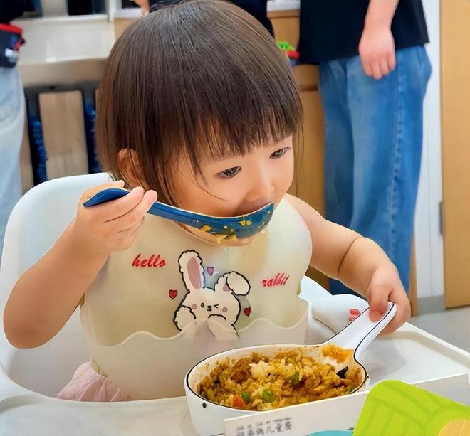 多毒?重金属超标危害健康看你家有没有开元ky棋牌遭曝光的“釉上彩碗”有(图9) 多毒?重金属超标危害健康看你家有没有开元ky棋牌遭曝光的“釉上彩碗”有(图9)